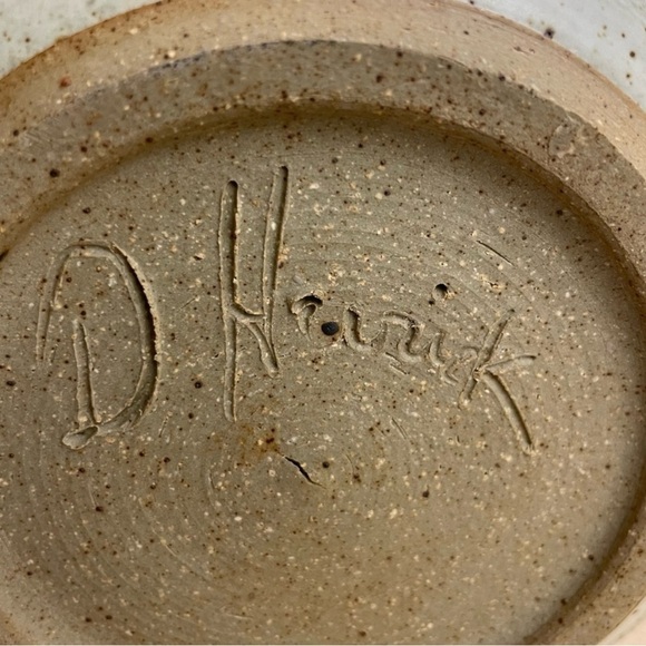 Hand thrown stoneware art pottery vase studio blue signed by Artist D. Hurick - Picture 10 of 15